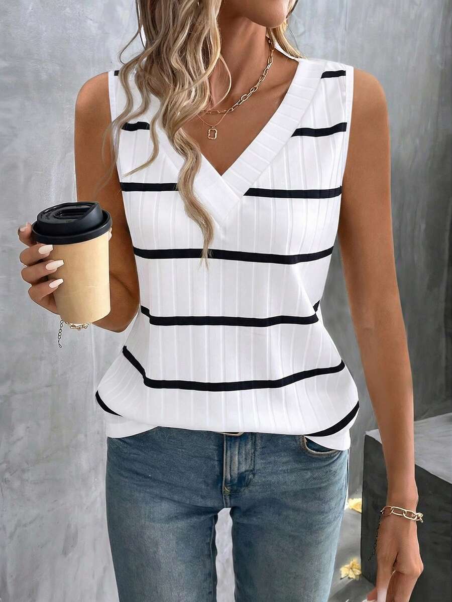 EMERY ROSE Women's Ribbed V-Neck Ribbed Casual Versatile Tank Top - Multicolor - View 1