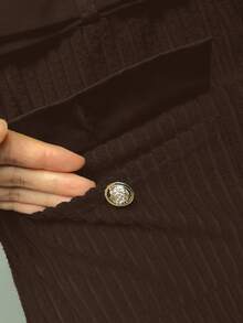 GlowEve CURVE Chân váy chữ A cỡ lớn, thanh lịch, màu trơn, có cúc trang trí. - màu nâu - Xem 3