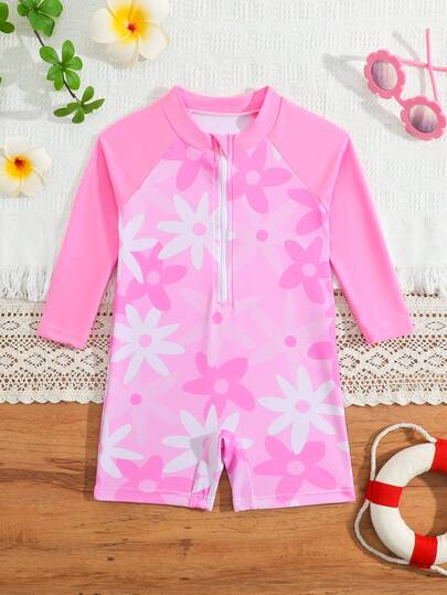 SHEIN Baby GirlCute Strawberry Print Long Sleeve Zipper One-Piece Swimsuit, Sun Protection Baby Girl Rash Guard Swimsuit Toddler Girl Long Sleeve Swimsuit Toddler Rash Guard Girl Baby Swim Wear Pink