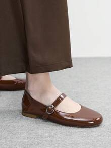 CUCCOO BIZCHIC 女士休闲通勤平底纯色鞋 - 咖啡棕 - 查看 5