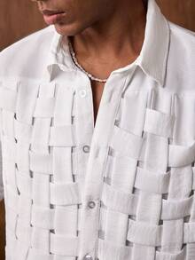 AKNOTIC 男士梭织短袖纯色衬衫，时尚校园风，舒适百搭，复古小众风格短袖开衫，适合叠穿 - 白色 - 查看 3