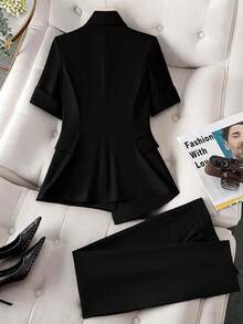 GlowEve CURVE 大码女式纯色短袖单排扣西装外套和裤子套装，适合办公室穿着 - 黑色 - 查看 2