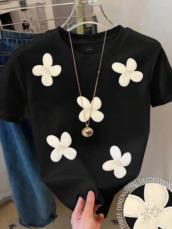 Resyla Women's Floral Embroidery Faux Pearl Detail Round Neck Short Sleeve T-Shirt