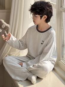 DAZY Tween Boy Cartoon Panda Letter Print Long Sleeve Top And Pants Pajama Set - Grey - View 2