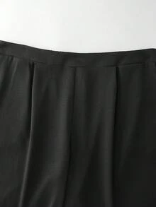 GlowEve CURVE Bộ đồ nữ cỡ lớn màu trơn tối giản không tay cổ tròn với thiết kế vạt áo bất đối xứng và quần ống đứng có túi, cạp chun, đa năng cho đi làm, công sở, thường ngày và mặc hàng ngày. - màu đen - Xem 4