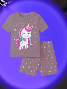 Set de 2 piezas de pijama con estampado de unicornio de ajuste ceñido con pantalones cortos de manga corta para niñas jóvenes, color marino - Rosa Pálido - Ver 3