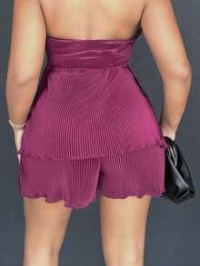 Alexandranx 吊带褶皱吊带背心和短裤套装，朴素、简约、时尚的日常休闲装 - 酒紅色 - 查看 2