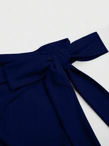 Sweetra Đầm đỏ gợi cảm trễ vai thanh lịch với các chi tiết thiết kế tinh tế, phù hợp cho mùa xuân và mùa thu. - Màu xanh hải quân - Xem 3