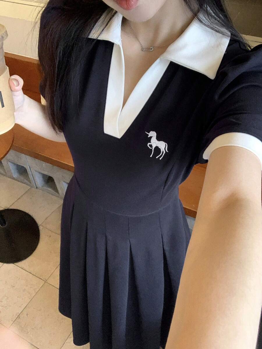 DAZY 女士休闲刺绣撞色Polo领中长连衣裙，夏季婚礼宾客礼服/吊带裙 - 藏蓝色 - 查看 1
