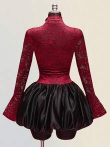 SHEIN ICON 女士加大码复古性感优雅千禧风 Y2K 情人节：高领系带镂空喇叭长袖酒红色蕾丝修身上衣 - 酒紅色 - 查看 2
