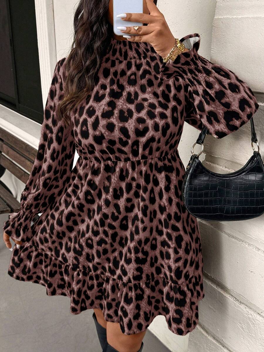 SHEIN Frenchy 大码女式豹纹立领长袖连衣裙，秋冬款，豹纹灯笼袖荷叶边下摆系带连衣裙 - 粉色 - 查看 1