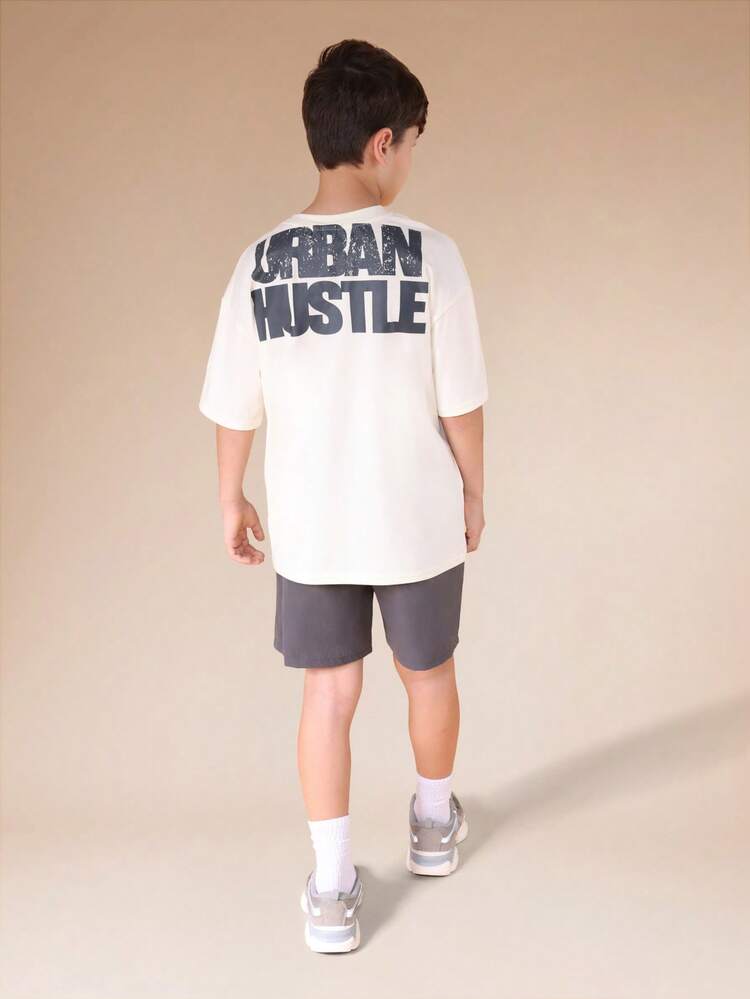 텍스트 프린트가 있는 오버사이즈 티셔츠와 반바지 세트