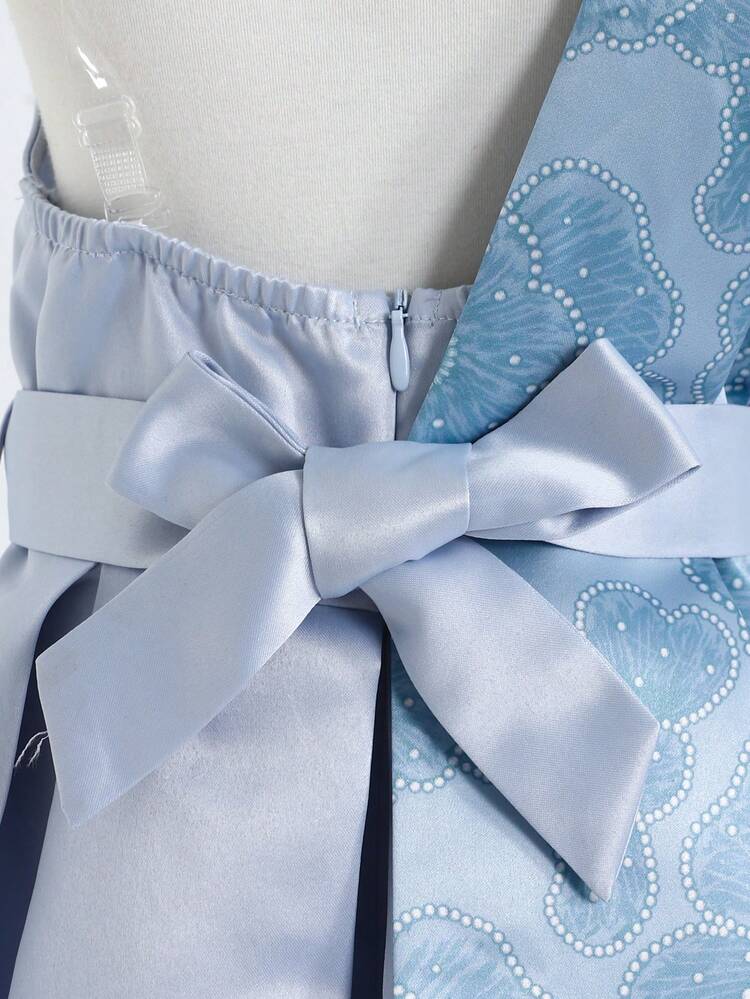 SHEIN Young Girls Jacquard Satin Printed Shawl Collar Dress, Waist Cinched Princess Dress, Suitable For Middle Eastern Festivals, Parties, And Everyday Wear - Blue - View 4