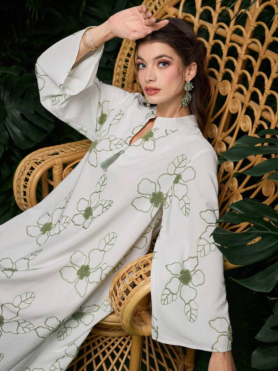 Al Najma 女士杏色编织刺绣流苏吊坠长袖优雅阿拉伯连衣裙，春夏款 - 杏色 - 查看 1