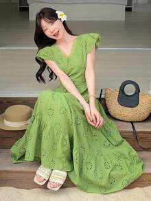 DAZY Women's V-Neck Fresh Lace Ruffled Hem Korean Style Midi Dress, Summer - Green - View 2
