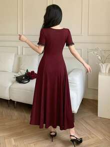 Feyla Đầm hè nữ thanh lịch với nơ trang trí và họa tiết xếp ly. - Đỏ - Xem 3