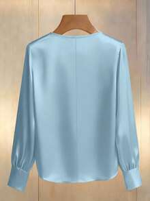 Franclia 女士香槟色优雅V领珍珠装饰长袖衬衫，缎面面料，适合通勤和日常优雅穿着 - 淺藍色 - 查看 2