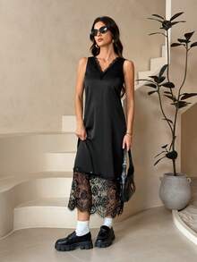 SHEIN Tall Women's Mid-Length Dress With V-Neck Lace Panel - Black - View 2