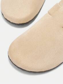 CUCCOO CURVES Women's Buckle Design Casual Versatile Fashion Wide Fit Flat Shoes - Apricot - View 3