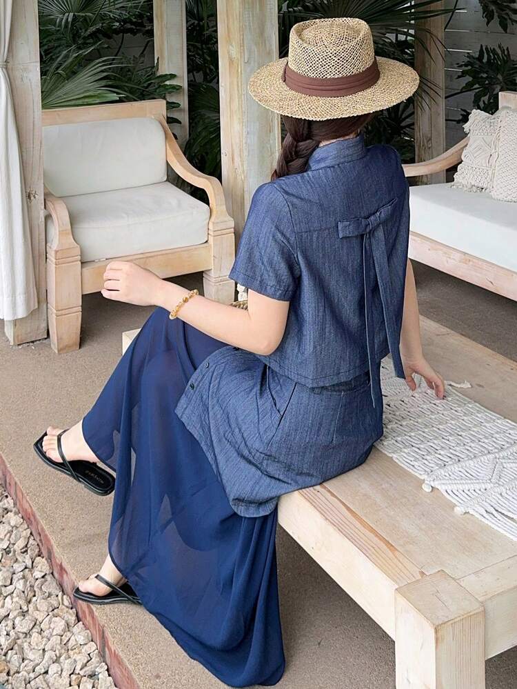 Women's Collared Bow Tie Short Sleeve Shirt & Skirt 2-Piece Set