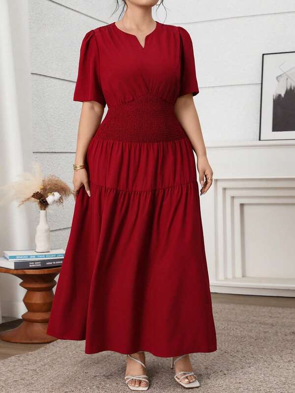 Modelyn Büyük Beden Kadın Düz Renk Büzgülü Fırfırlı Kısa Kollu Belden Sıkılaştırılmış Elbise