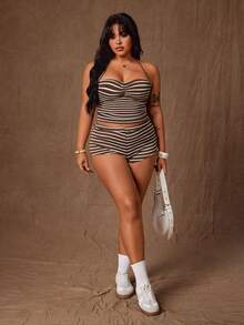 Rustia 大码女式条纹褶皱吊带上衣和短裤两件套 - 棕色 - 查看 6