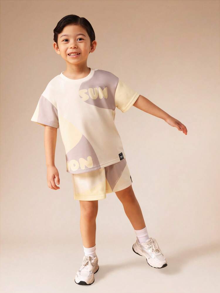 Color Block T-Shirt And Shorts Set With Sun Print