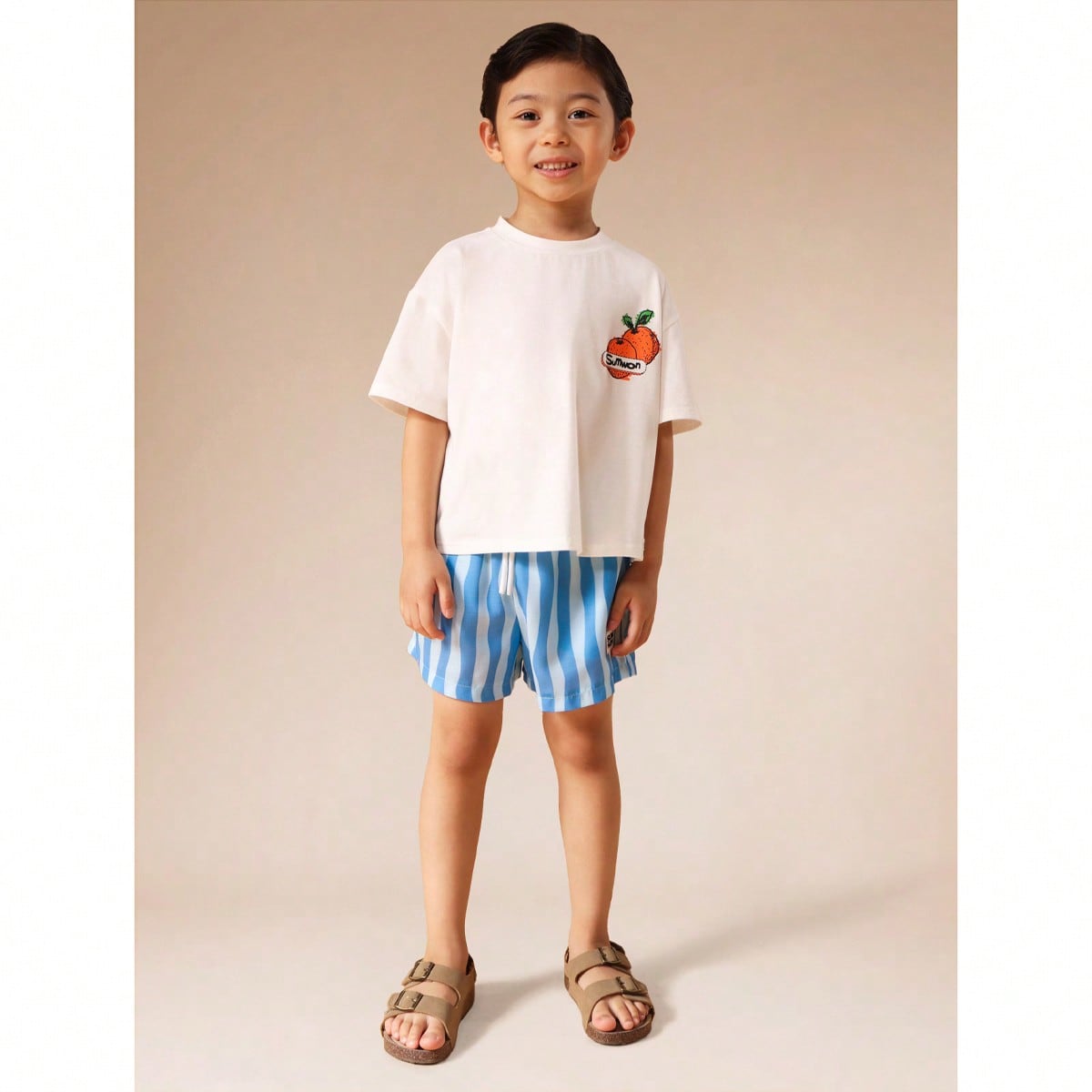 Conjunto de camiseta naranja con estampado de verano y pantalones cortos a rayas para niños, conjunto informal de cuello redondo y manga corta de dos