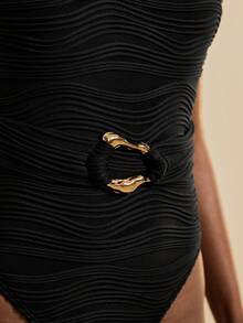 Vesra 女士优雅金属装饰V领露背连体泳衣，黑色，适合夏季度假和海滩穿着 - 黑色 - 查看 6