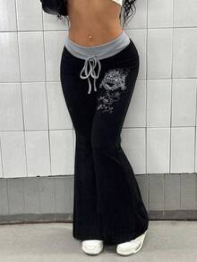 SHEIN PETITE 女士朋克风撞色腰带印花喇叭裤 - 灰色 - 查看 1