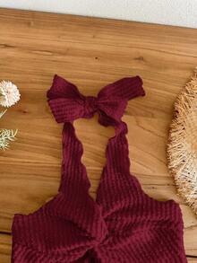 SHEIN LMoss Kids Young Girl Solid Color Twist Design Fashion Halter Neck Vest