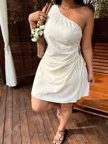 SHEIN EZwear 加大码不对称领口杏色迷你连衣裙，饰有打结细节，休闲夏季风格，单肩单袖设计，夏季连衣裙，米色连衣裙，度假连衣裙 - 杏色 - 查看 3