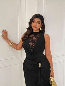 Femmeverse Plus Size Women's Sexy Lace Patchwork, Ruffle Collar, Solid Color Bodysuit