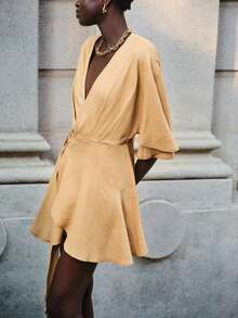 Lumivelle 女士V领插肩袖短款休闲度假连衣裙 - 摩卡棕 - 查看 4