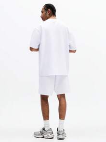 SUMWON 夏季休闲家居服：宽松白色圆领T恤和抽绳短裤两件套 - 白色 - 查看 2