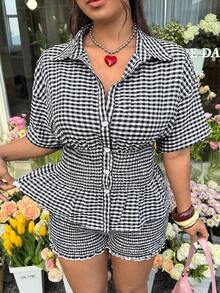 GalTyme 大码女式格子领单排扣短袖衬衫上衣和短裤休闲日常穿搭 - 黑與白 - 查看 8