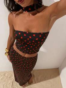 Opulessa Spring/Summer Valentine's Day Beach 2pcs/Set Women Vacation Knit Heart Pattern Crop Top & Low Waist Skirt Heart Print Two Piece - Black - View 7