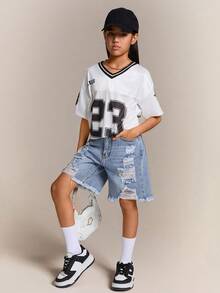 Radiana Tween 女童 Y2K 高腰宽松浅蓝色破洞宽松柔软牛仔百慕大牛仔裤长短裤，带毛边下摆，夏季骑行短裤波西米亚风海滩音乐会狂欢节服装，女童可爱夏季短款毕业服装 - 淺色水洗藍 - 查看 5