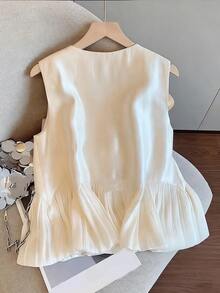 Resyla Blusa sin mangas de mujer de unicolor con cuello redondo, abotonadura sencilla y dobladillo con volantes - Albaricoque - Ver 2