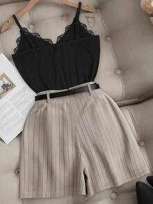 EMERY ROSE 女士优雅蕾丝拼接吊带背心和条纹短裤两件套 - 黑色 - 查看 2