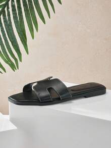 SHUZIA Women Comfy Everyday Summer Vacation Casual Flat Sandals - Black - View 7