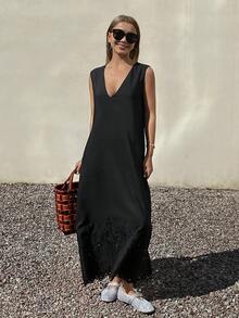 Livesso Women's Loose Casual Hollow Embroidery Pattern Dress, Suitable For Music Festival, Valentine's Day, Wedding, Beach Vacation, Deep V-Neck Sleeveless Dress, Spring/Summer - Black - View 6