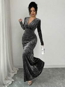 Elenzga Women's Elegant Romantic Delicate Party Dress, Velvet, Pearl Decor V-Neck, Long Sleeve, Bodycon Mermaid Maxi Dress, Suitable For New Year - Grey - View 6