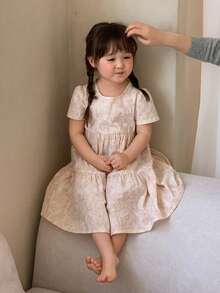 DAZY Bộ đồ ngủ ngắn tay cổ tròn thoải mái, thoáng mát, dễ thương cho bé gái - Màu Hồng baby - Xem 3