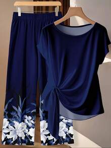 Rusticease Casual Vacation Style Blue Tie Bow Loose Blouse Paired With Navy Blue Base White Floral Print Straight Loose Pants 2-Piece Set, Suitable For Spring/Summer, Exclusive Spring - Multicolor - View 2