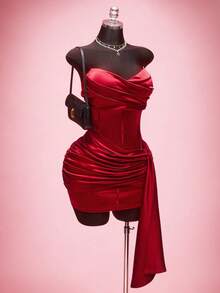 SHEIN ICON Plus-Size Women's Retro Sexy Fashion Bold Millennial Style Y2K Party Dress, Perfect For Parties, Banquets, And Valentine's Day. Elegant And Gorgeous Red Satin Mini Dress With Cross-Pleats At The Chest - Red - View 6