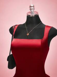 SHEIN ICON 大码女士情人节缎面红色连衣裙 - 紅色 - 查看 5