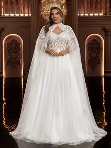 Glamrae Plus Size Elegant Luxurious Romantic White Beaded Embroidery Mesh Splice Chinese Collar Design Flowing Maxi Skirt Wedding Bridal Gown Plus Size Bridal Dress Dress With Cape Bridal Cape Dress White Gown With Cape Plus Size White Dress White Gown For Women Plus Size Fairy Dress - White - View 3