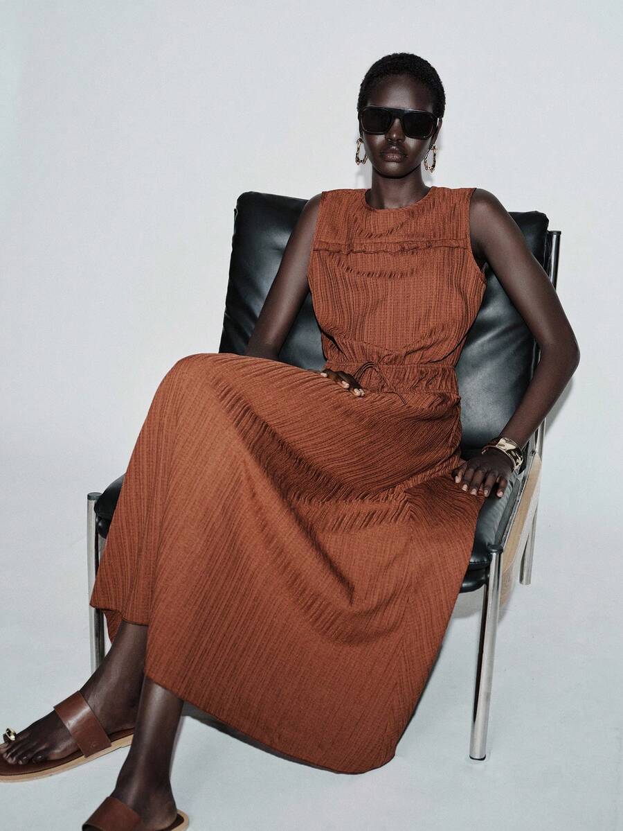 Lumivelle Women's Fashion Textured Fabric Round Neck Waist Ruched Design Sleeveless Dress - Redwood - View 1