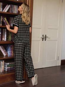 Doze Lane Bubble Textured Plaid Print Color Block Short Sleeve & Pants Women Pajama Set - Multicolor - View 2
